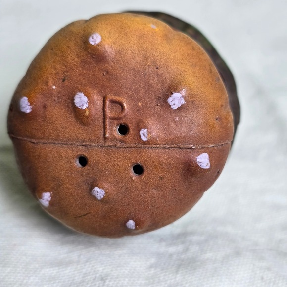 Vintage Hamburger Pepper‎ Shaker Novelty Kitchen Decor Hong Kong - Picture 6 of 7